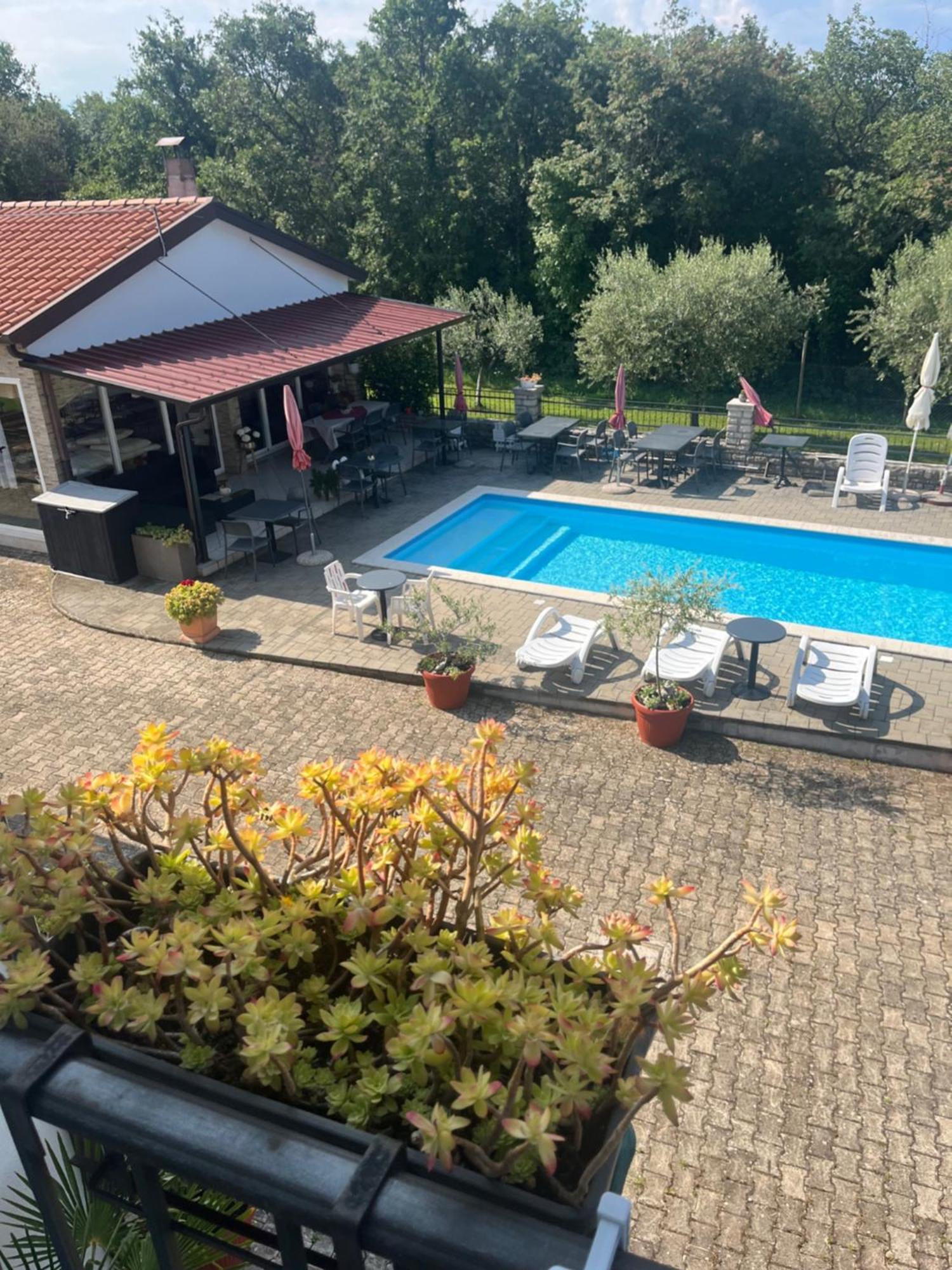 أوماغ Guest House Sosi المظهر الخارجي الصورة